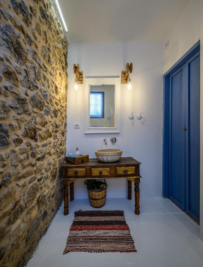 The Aegean Blue Old Milos Villa